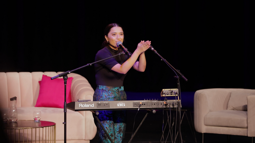 Astrid Jorgensen: Pub Choir